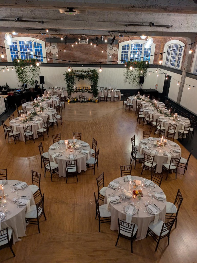 The Evergreen wedding flowers chuppah